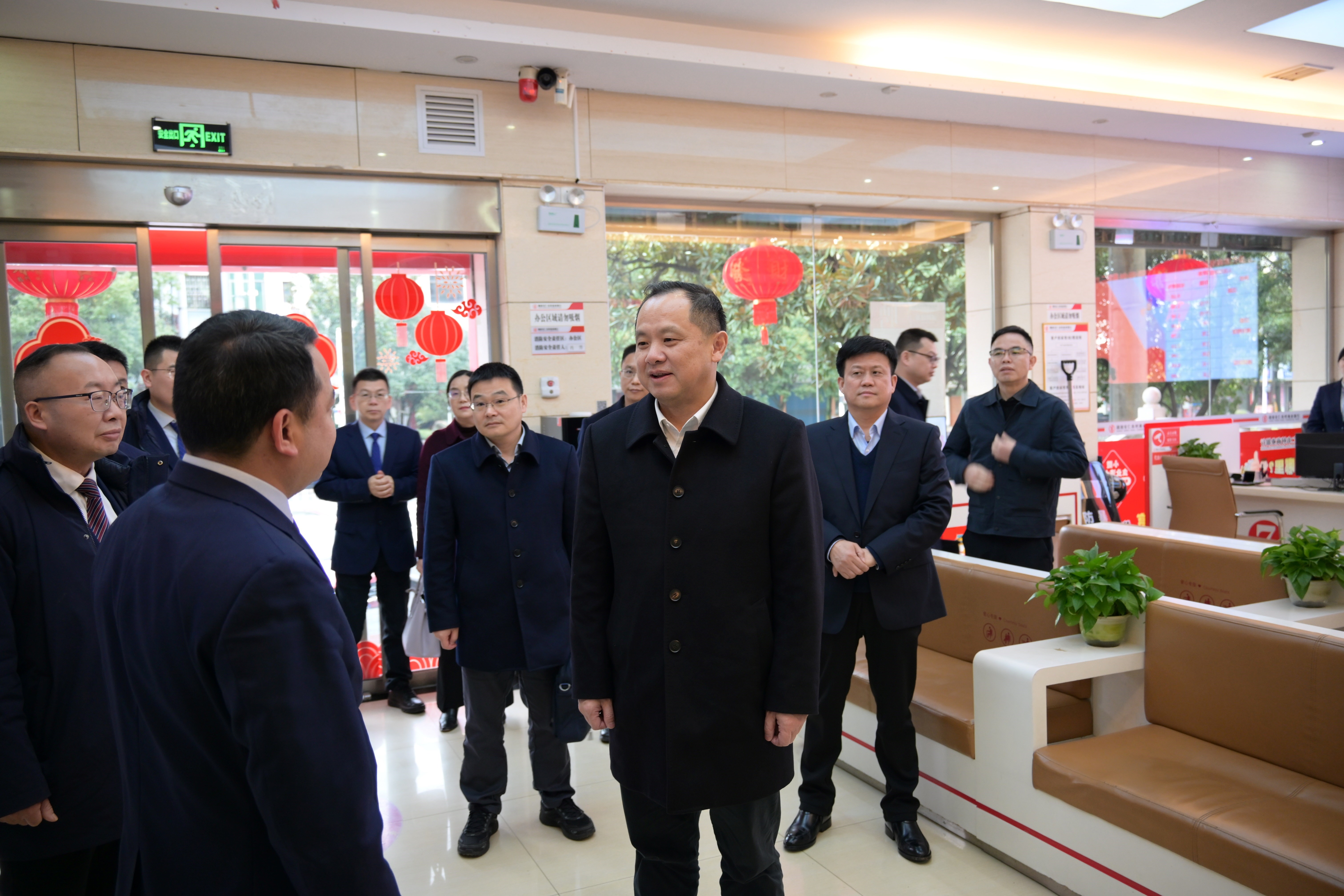 黄向阳在株洲、郴州调研:紧盯目标任务,强化内部挖潜,实现一季度“开门红”